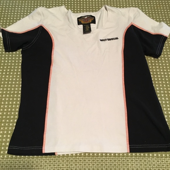 TWO women’s Harley Davidson tops large - Picture 3 of 9